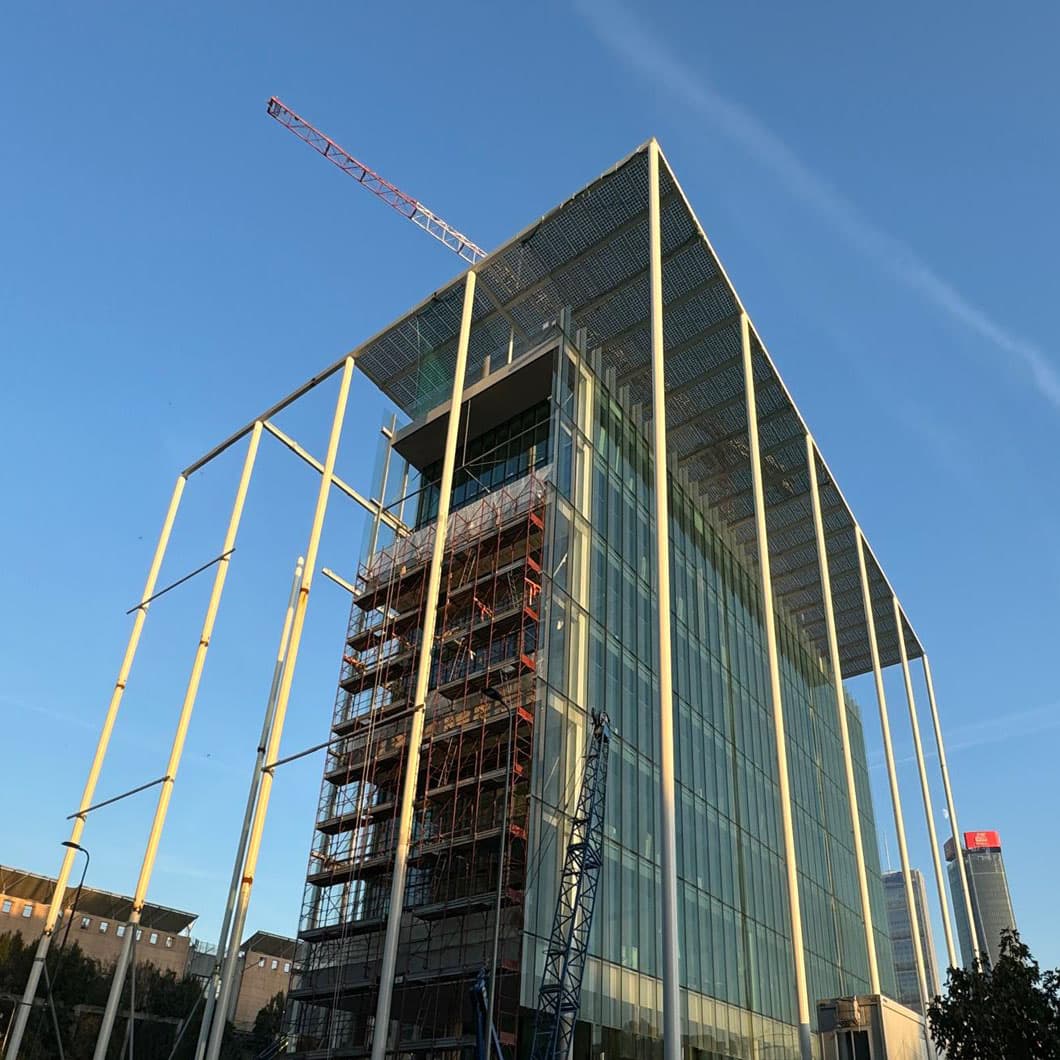 Siedziba BFF - fotowoltaiczny dach w mediolanie – image 2